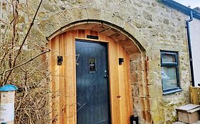 Cosy Coach House